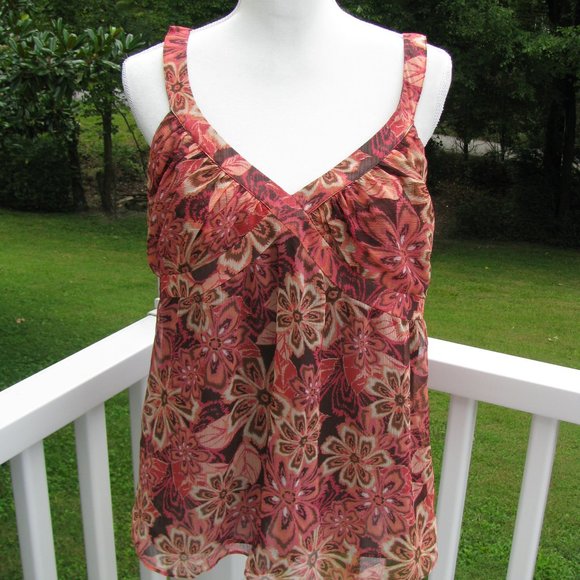 LOFT Tops - ⭐Ann Taylor LOFT top shirt 14 floral